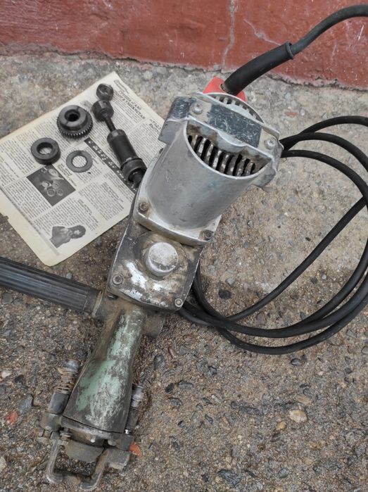 Перфоратор -Отбойник.