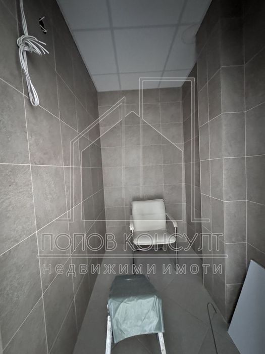 Продава се Магазин в Пловдив, Южен - 99 кв.м за 1421 €/кв.м - Снимка #4