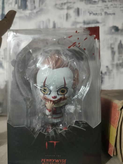 Продам фигурки Марвел и оно