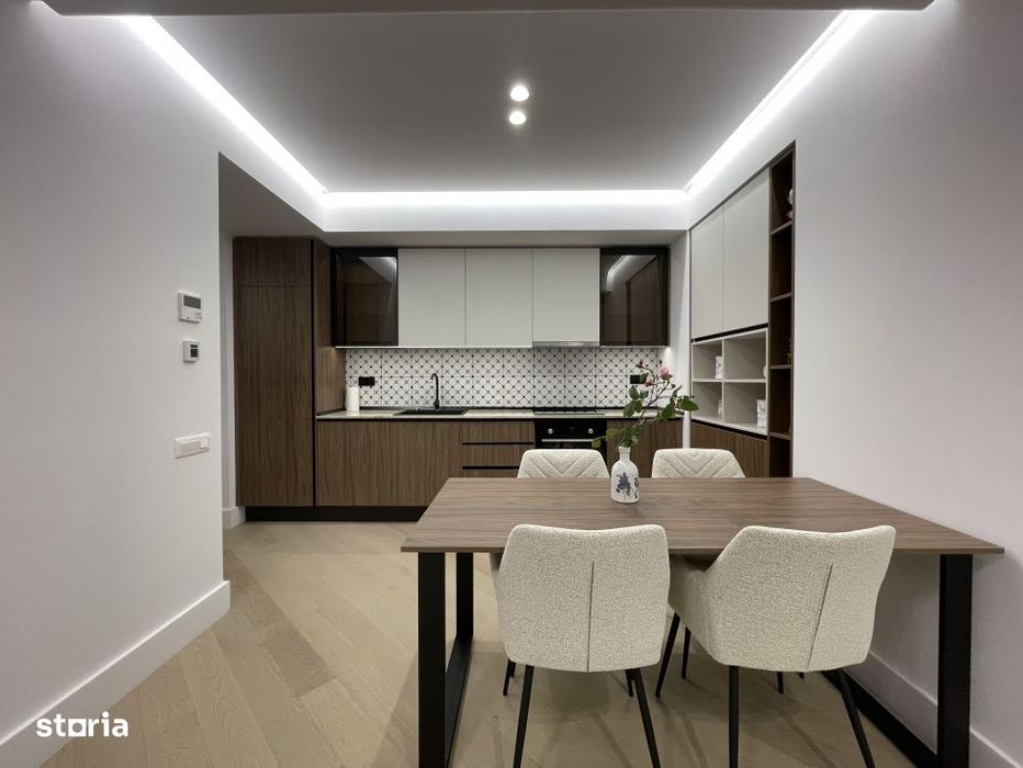 De vanzare: Apartament de 3 camere / Cortina 126 / Cambridge School