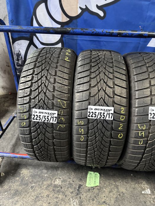 225/55/17 dunlop