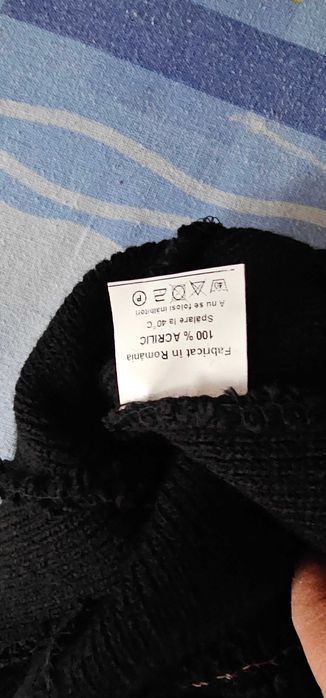 caciula fes MADE IN ROMANIA