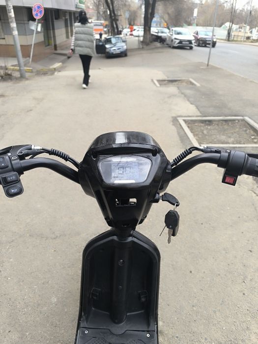 Электро скутер Amanat x5