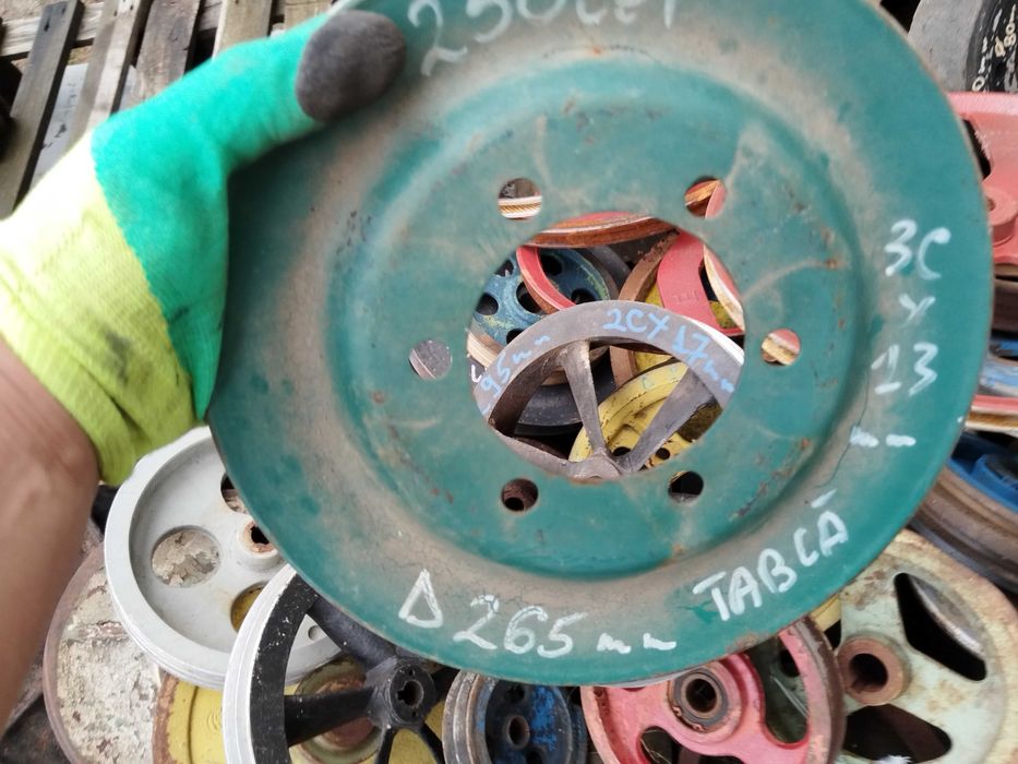 Fulie 265 mm cu 3 curele