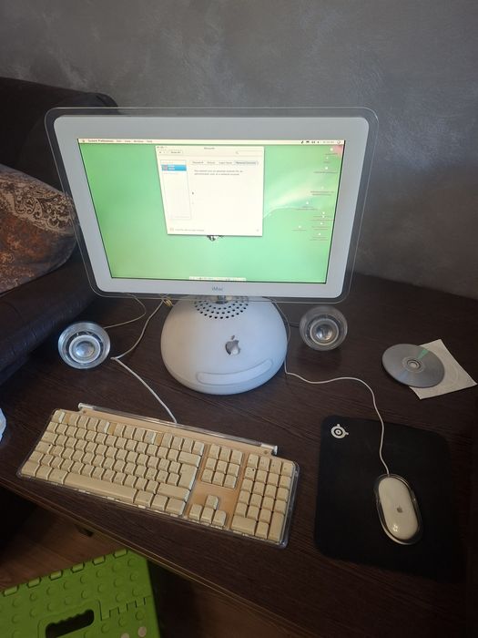Apple    iMac    G4   17 inch