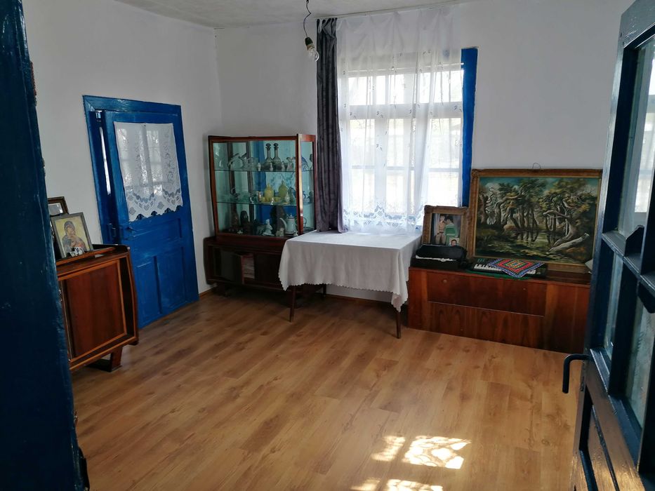 Casa de inchiriat in com Tudor Vladimirescu, sat Scortaru Vechi/Braila curte 5000mp pret 1000 ron negociabil