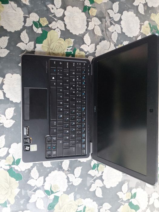 Mini Laptop Dell Latitude i5