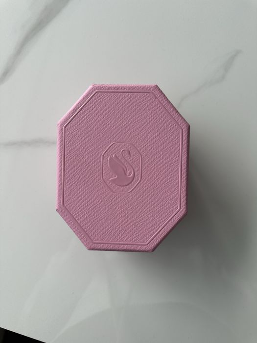 Swarovski dulcis cocktail пръстен в зелено с розов камък