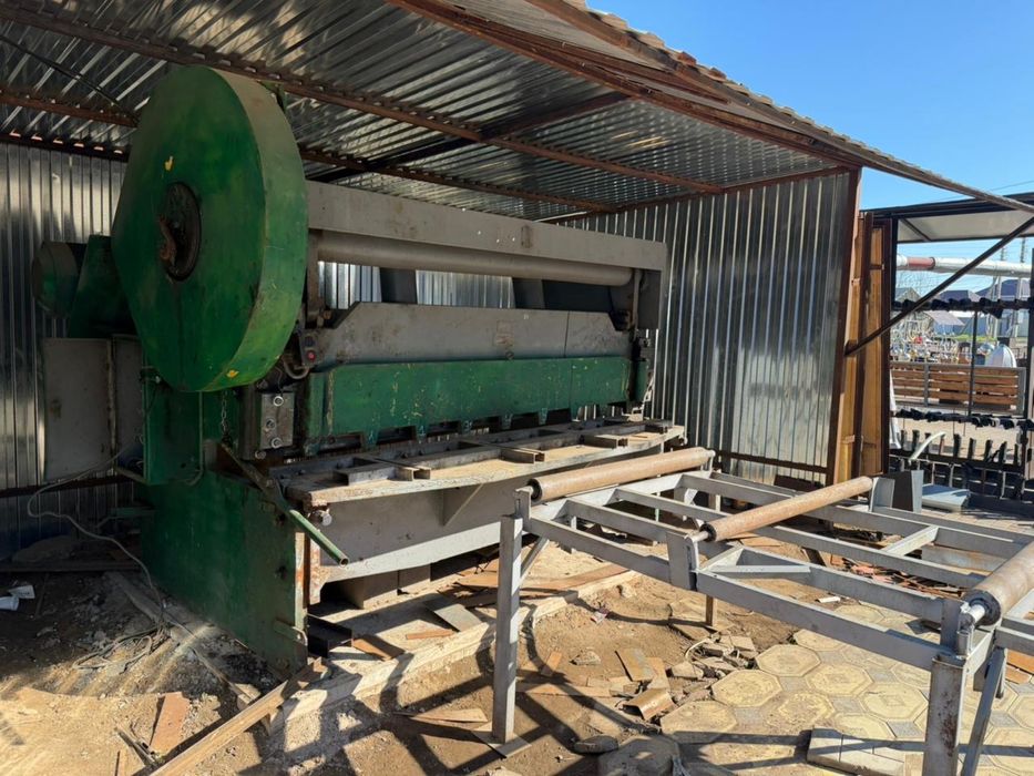 Продам гильотину