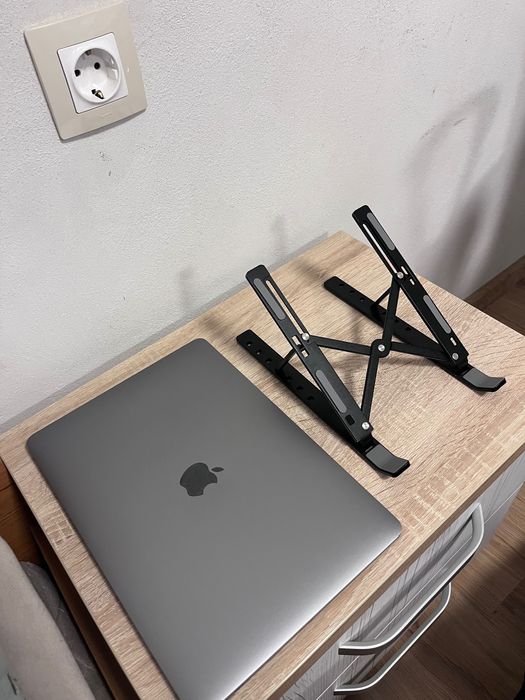 MacBook 2020 m1 256 GB Space Gray