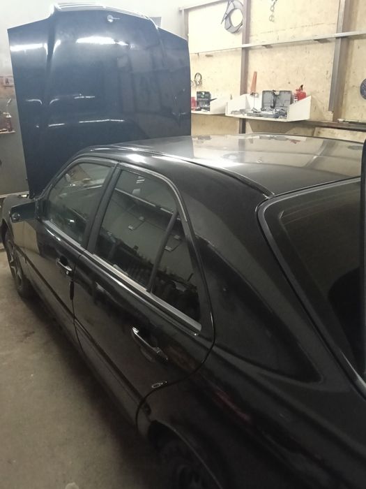 Мерседес с 180.   Контрактный