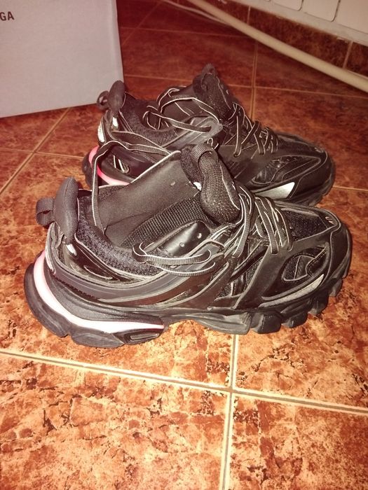 Balenciaga Track 2.0 LED