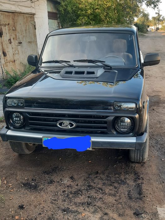 Продам Нива Урбан