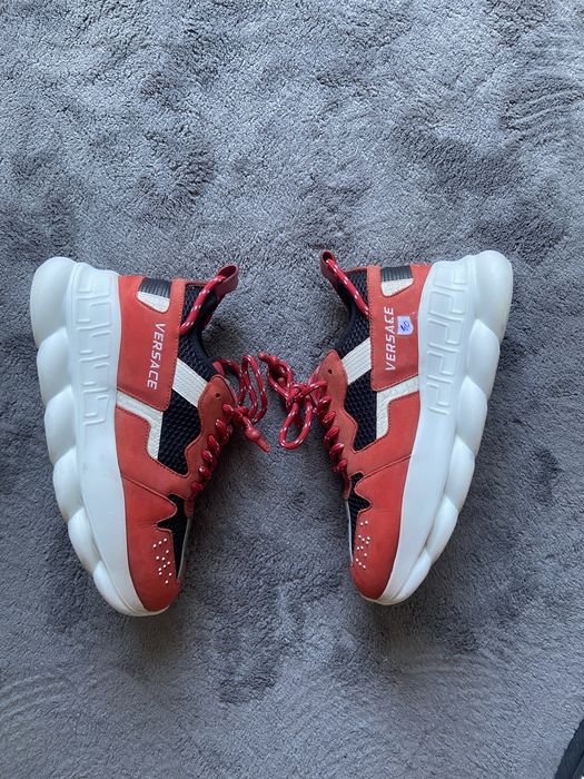 Versace chain reaction 40