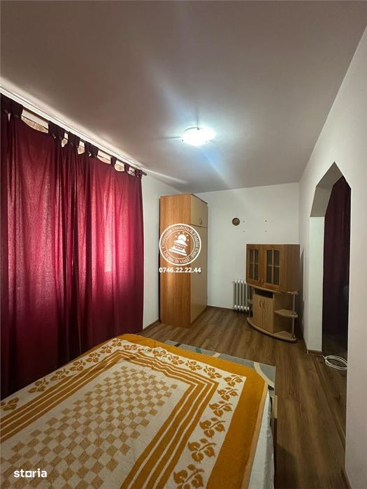 Apartament 2 camere, etaj intermediar, fara risc - Podul de Piatra