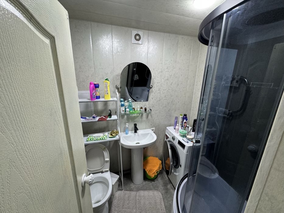 Прадаеться 3/4/4 65 кв м Кадышева