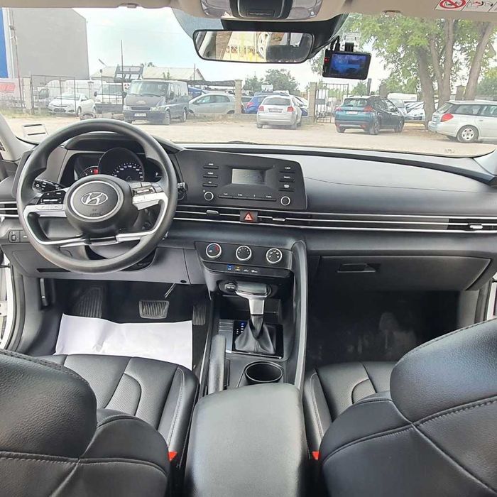 HYUNDAI AVANTE / ELANTRA 2021г. | ФАБРИЧНО НА ГАЗ | АВТОМАТИК | ПЕРФЕКТНО СЪСТОЯНИЕ