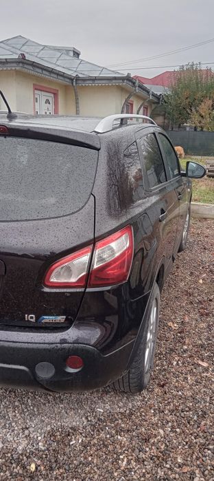 Vând Nissan Qashqai 2012 1.6 diesel,tracțiune fata