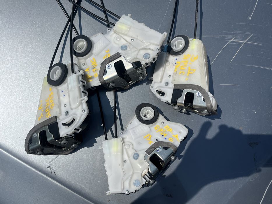 Брава за Тойота Ярис Toyota Yaris 2012-2020