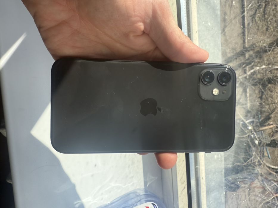 Iphone 11 64gb акб 71%