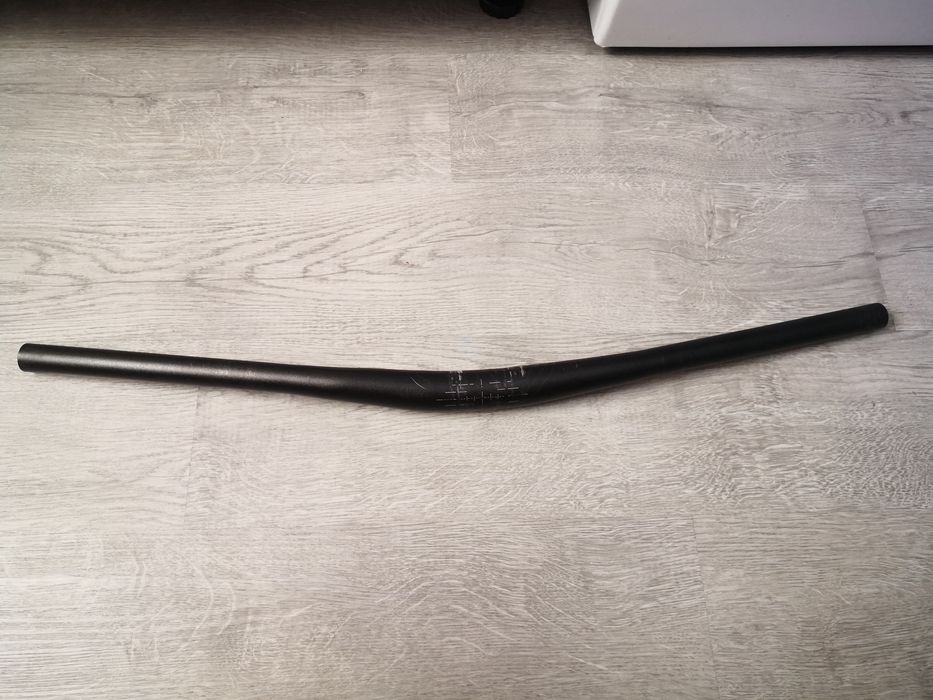 Ghidon CUBE Rise Trail Bar 680 mm