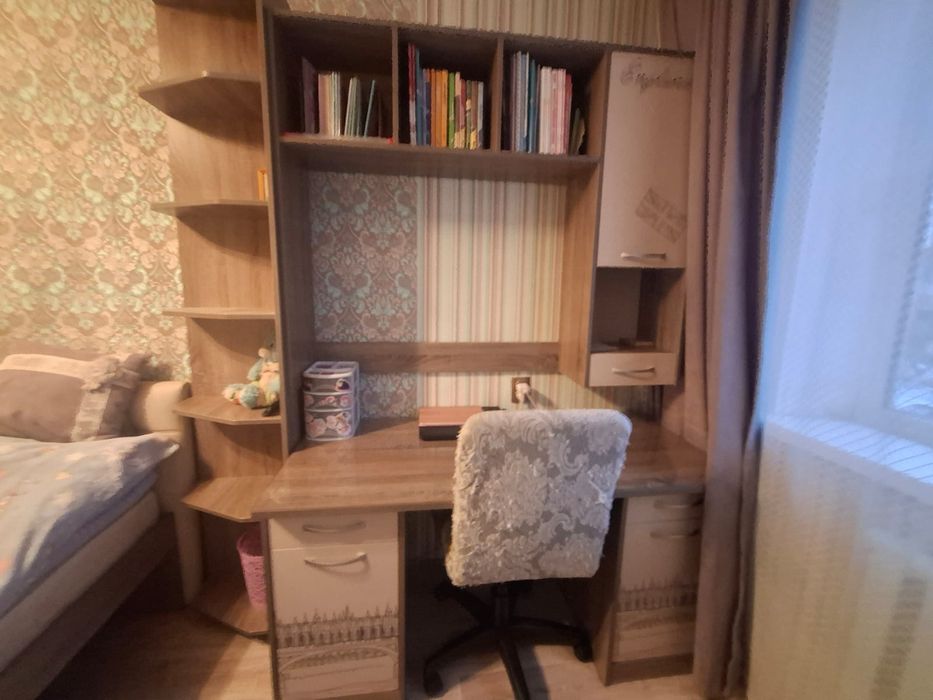 Продам спальный гарнитур в хорошем состоянии
