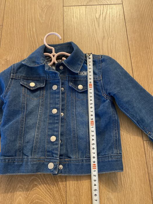 Яке за момиче  DKNY