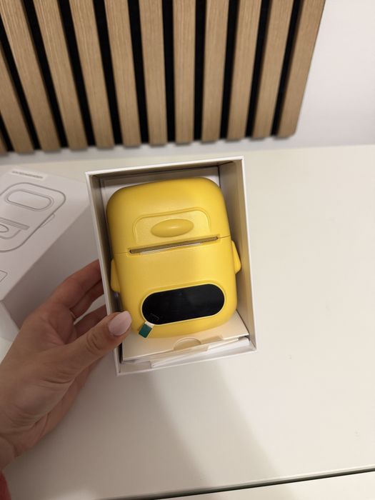 Mini imprimanta portabila etichete wireless  - noua