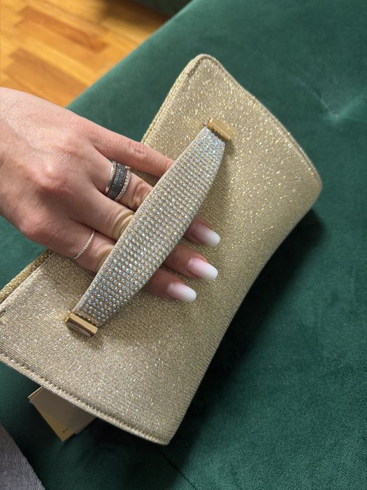 Poseta de ocazie Menbur