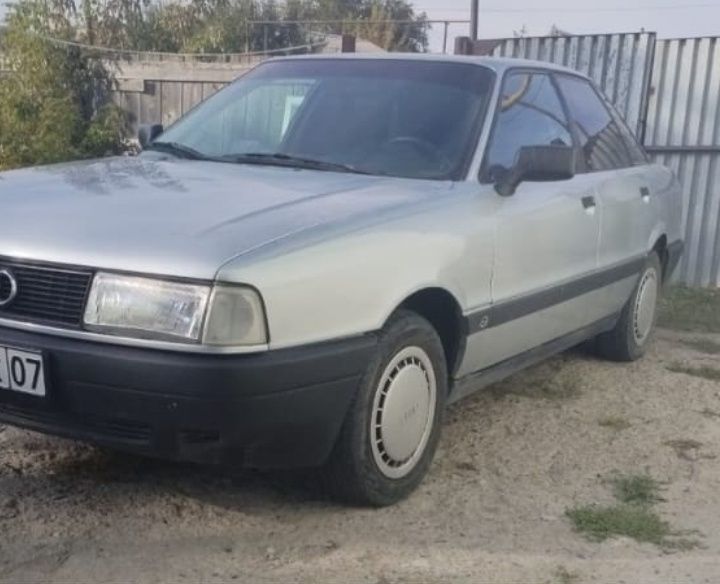 Продам ауди 80.в хорошем состоянии.газ/бензин.