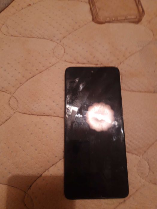 Продавам TLC почти ново с гръб и протектор