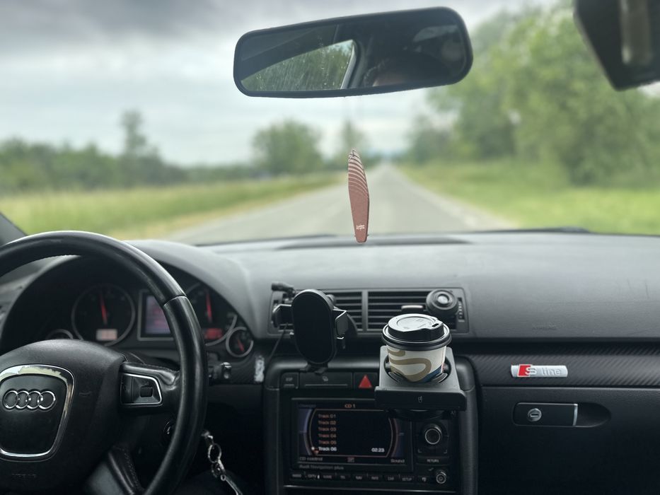 Audii A4     1.9 tdi   131 cai