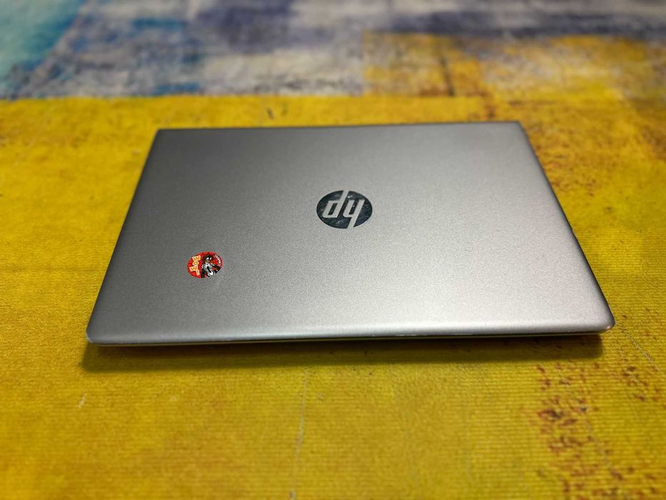 laptop Hp Pavilion 14 , i5 gen 8, 10 gb, 240 gb ssd