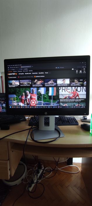 [SALE] HP Elitedisplay  E242 с гаранция