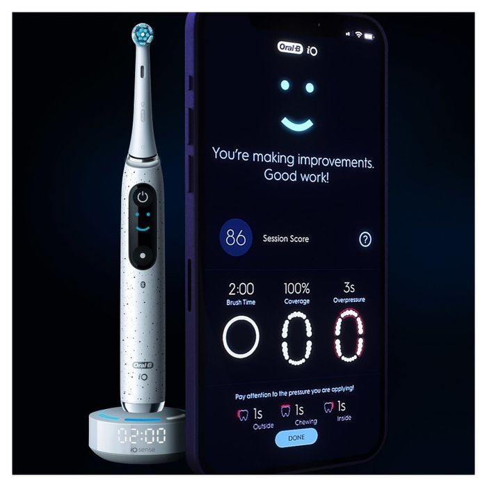 Професионално и персонализирано миене Oral-B iO™ 10- най-висок клас