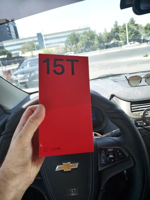 ONE plus 15T 16/512 + гарантия