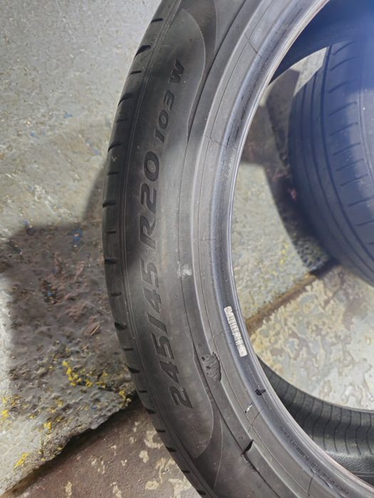 245 45r20 275 40 r20 vara pirelli