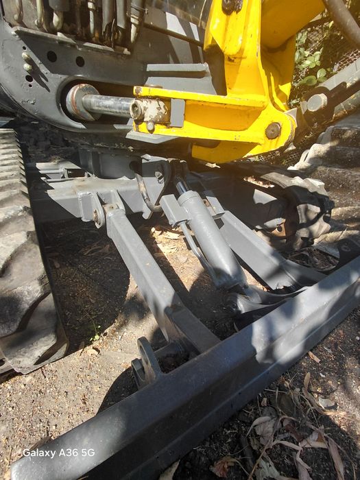 Мини багер NEUSON 1.8 тона