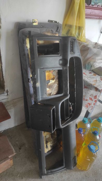 Vând piese Dacia papuc diesel 2006