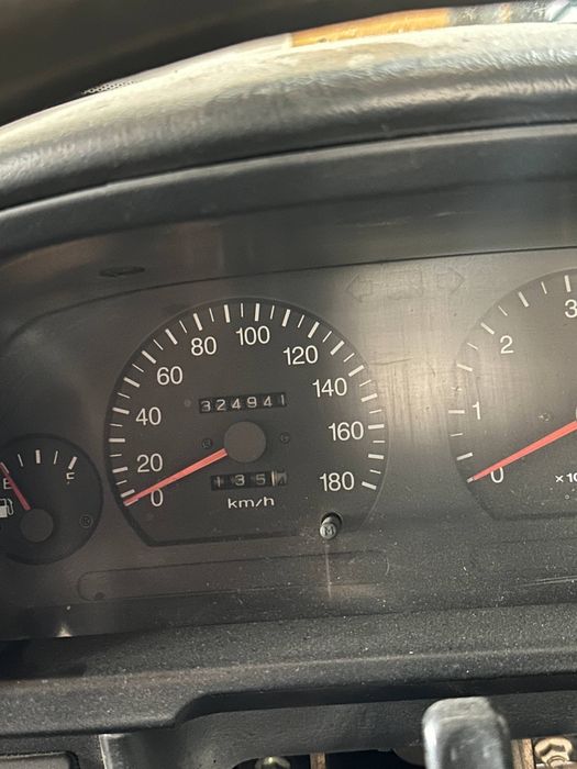 Hyundai Grace 1996-yil sotiladi srochna