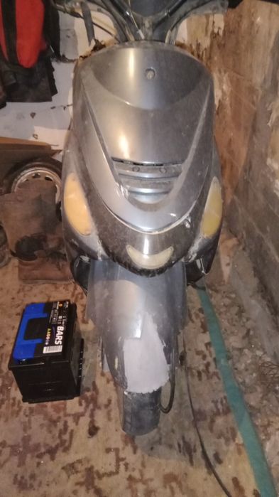 Продам Скутер 80 кубов