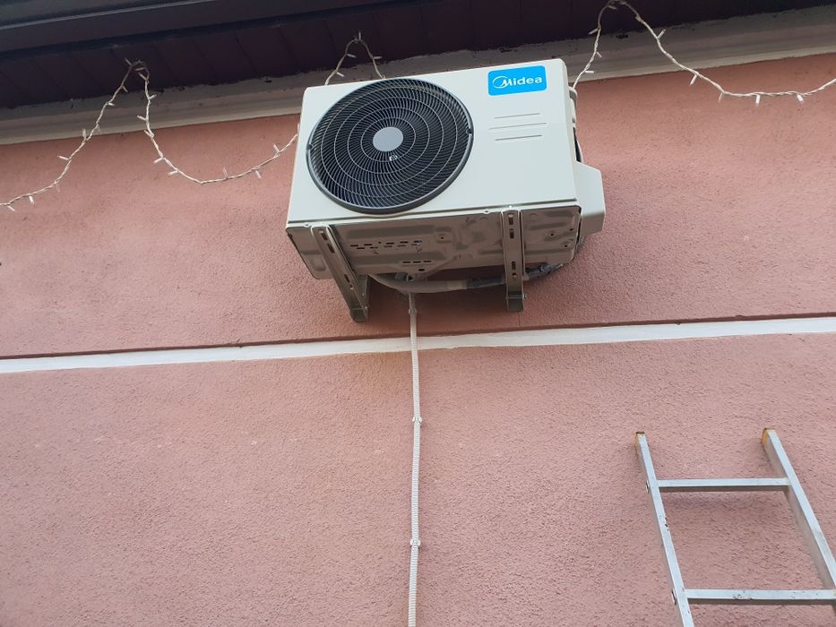 Montaj, service, incarcare cu freon si igienizare sisteme de climatiza