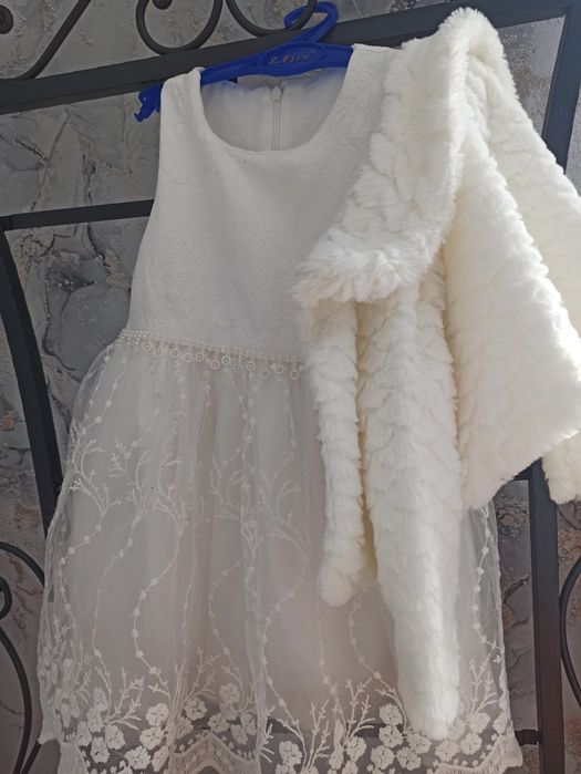 Платье для девочки 2-3 года