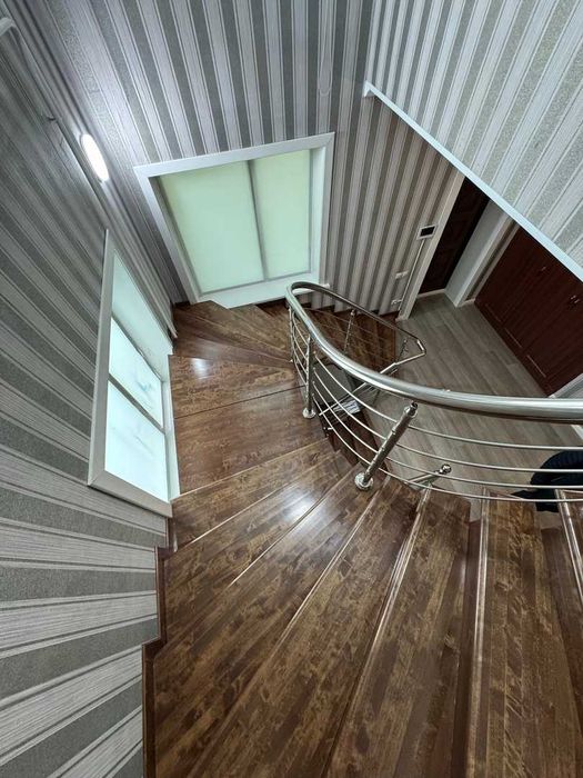 Просторный дом, 263.8 м², А. Попова
