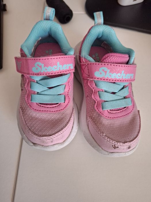 Skechers 22 номер розови