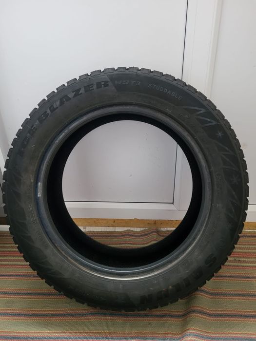 Зимние  шины 4 штуки