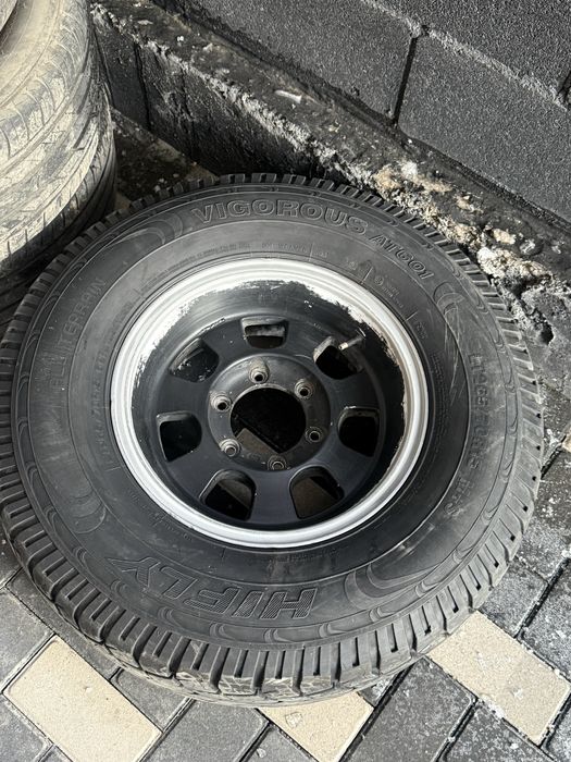 Продам диски с резиной