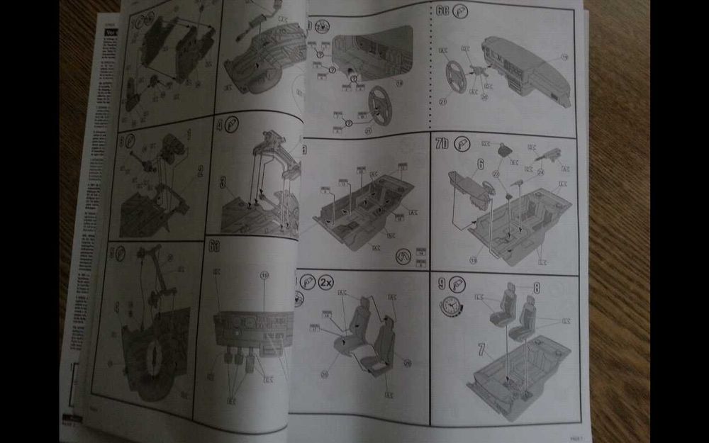 Модел за сглобяване Revell VW Golf GTI