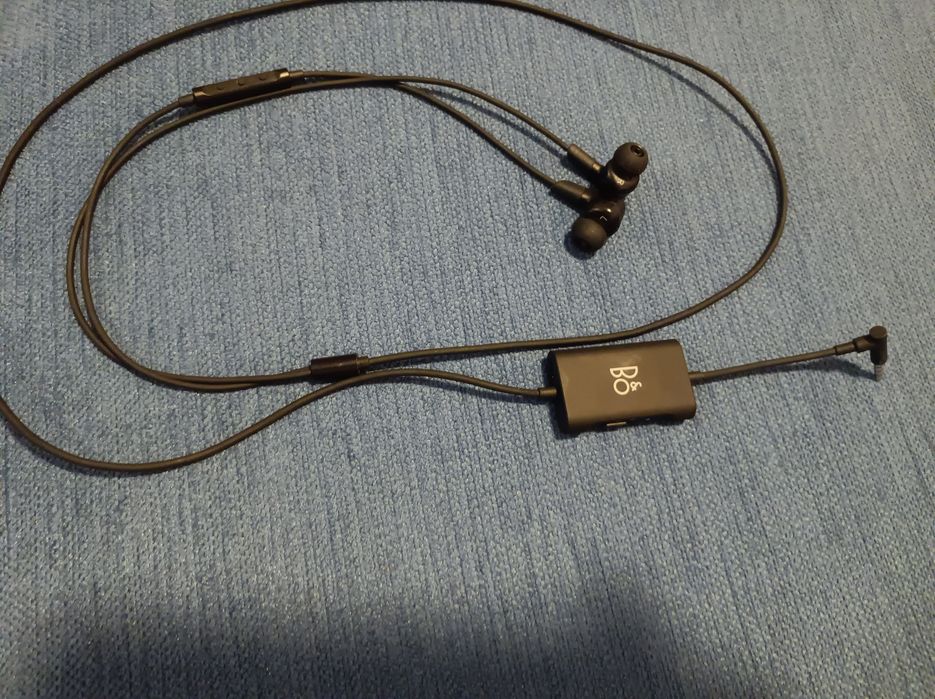 Căști bengen olufsen beoplay E 4, JBL , Jabra