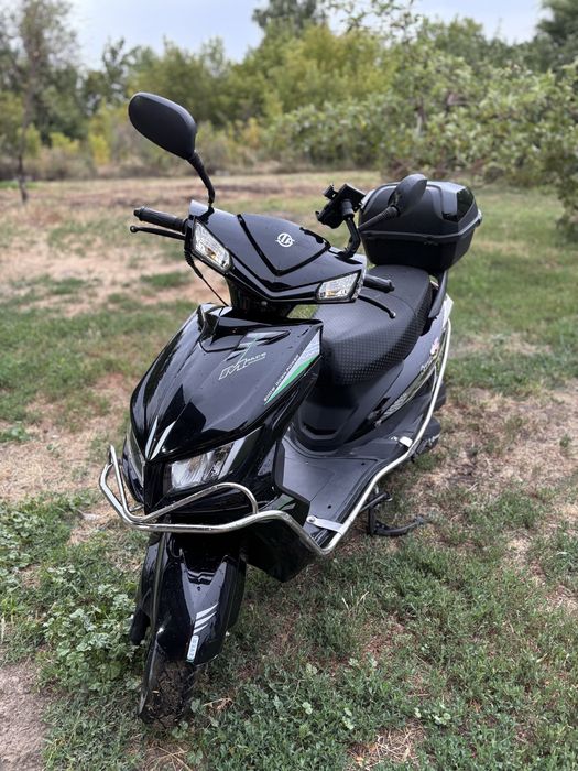 Продам мопед м8 с документами
